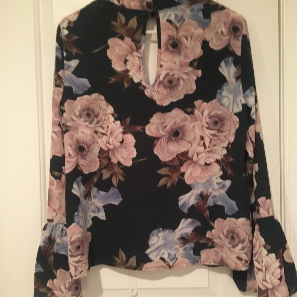 Floral Blouse - Picture 2 of 2